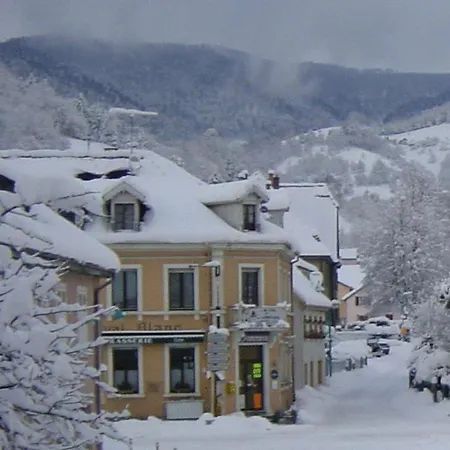 Hotel Au Cheval Blanc 3*