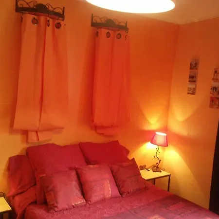 Au Cheval Blanc Hotel 3*
